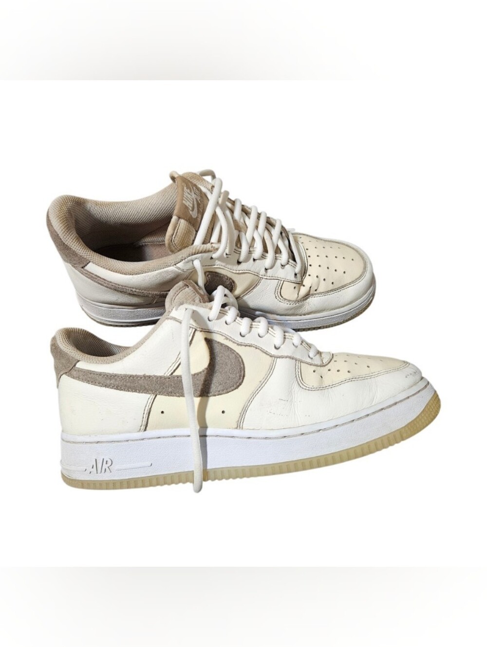 Nike Air Force 1 '07 LV8 in the Sail/Khaki-Coconut Milk-White Colorway Size 8